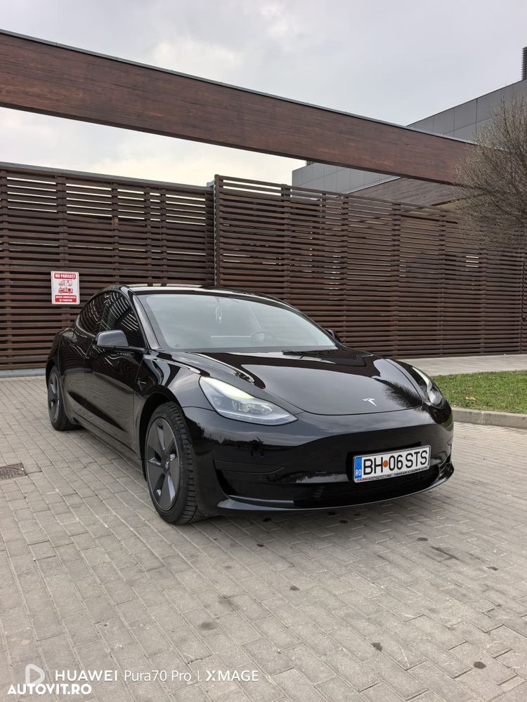 Tesla Model 3 Standard Reichweite Plus Hinterradantrieb - 9