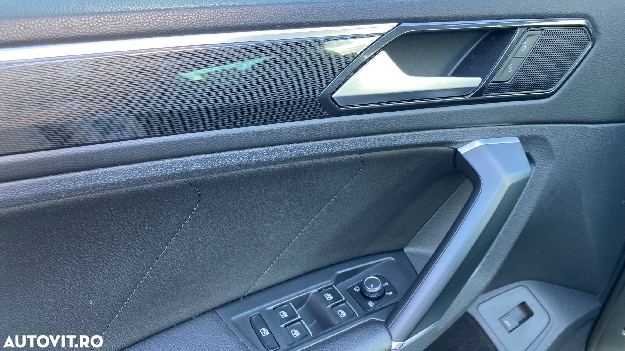 Volkswagen Tiguan 2.0 TDI SCR DSG Elegance - 12