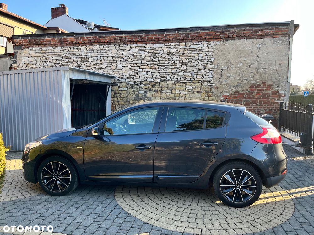 Renault Megane ENERGY TCe 115 Start & Stop Bose Edition - 4