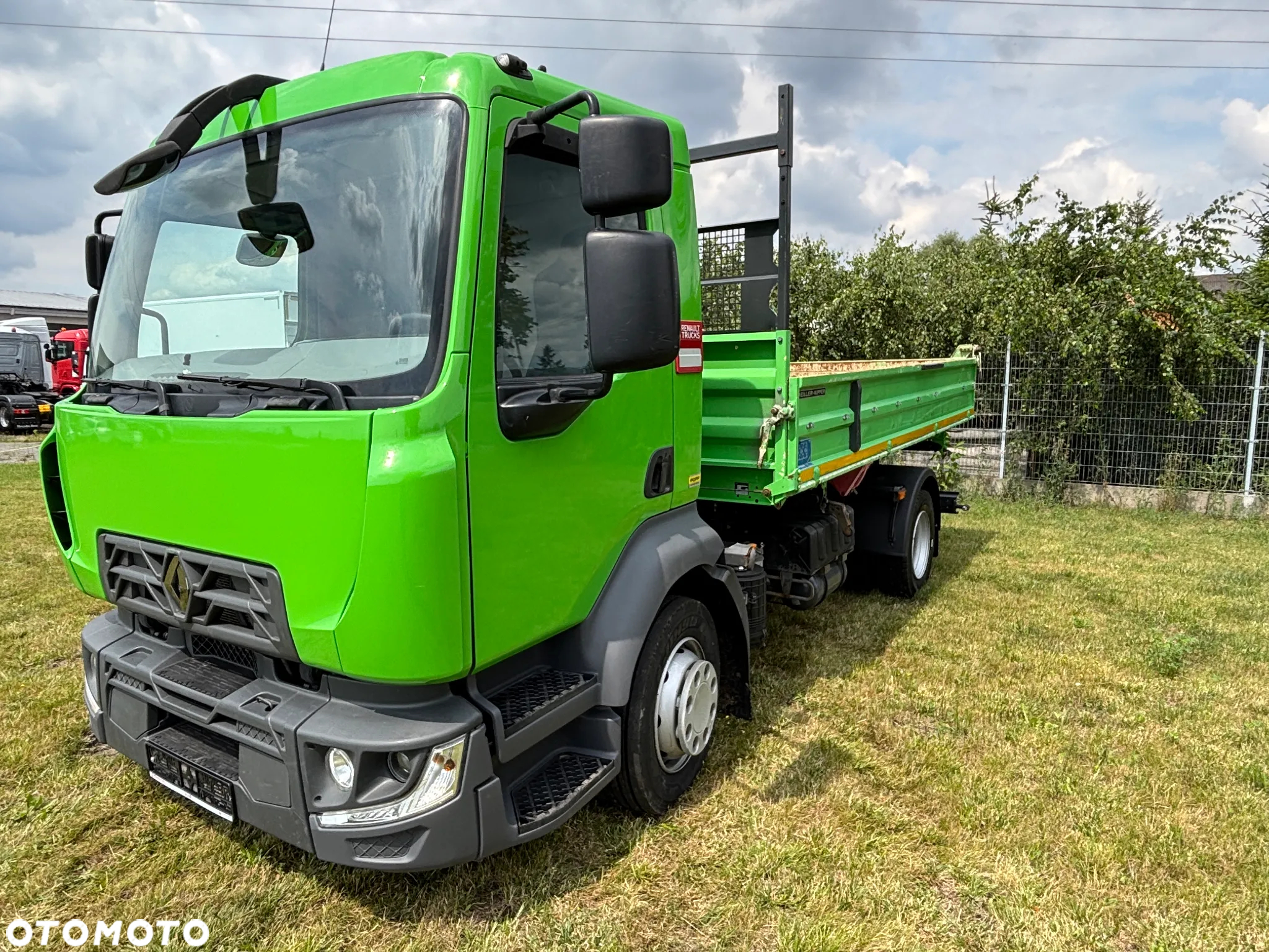 Renault D12 wywrotka, 12 ton DMC , zaczep do przyczepy , oryginalny kiper Meiller, mały przebieg od 1 właściciela z Niemiec, 6100 kg ładowność. manualna skrzynia , na resorze, idealna pod minikoparkę , przyczepę ( Mercedes ATEGO, AXOR, MAN TGM ) - 4