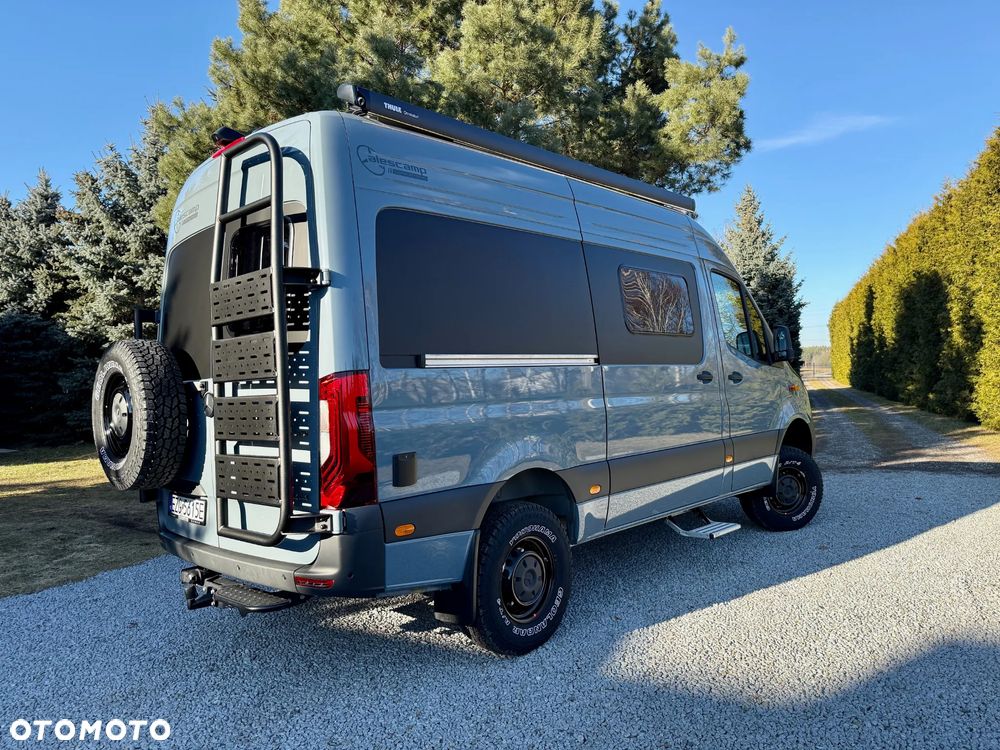 Mercedes-Benz Sprinter - 14