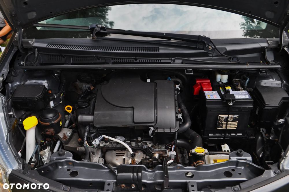 Toyota Yaris 1.0 VVT-i - 32
