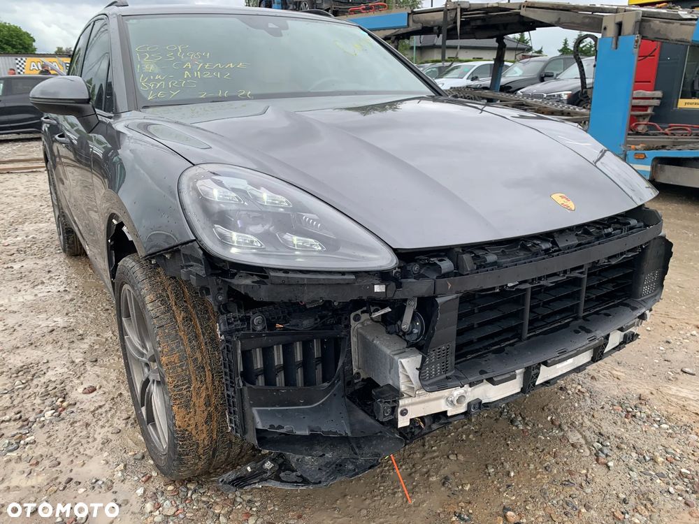 Porsche Cayenne Tiptronic S - 4