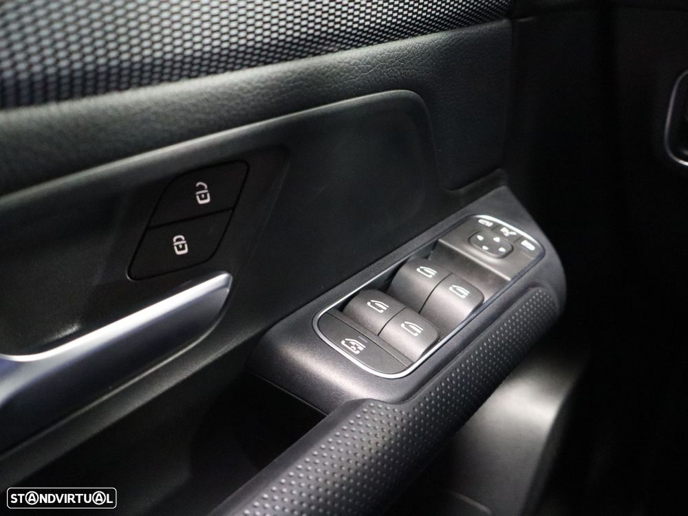 Mercedes-Benz GLA 250 e Style - 16