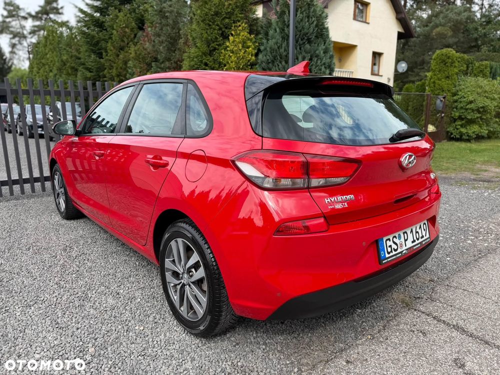 Hyundai i30 1.4 Passion Plus - 6