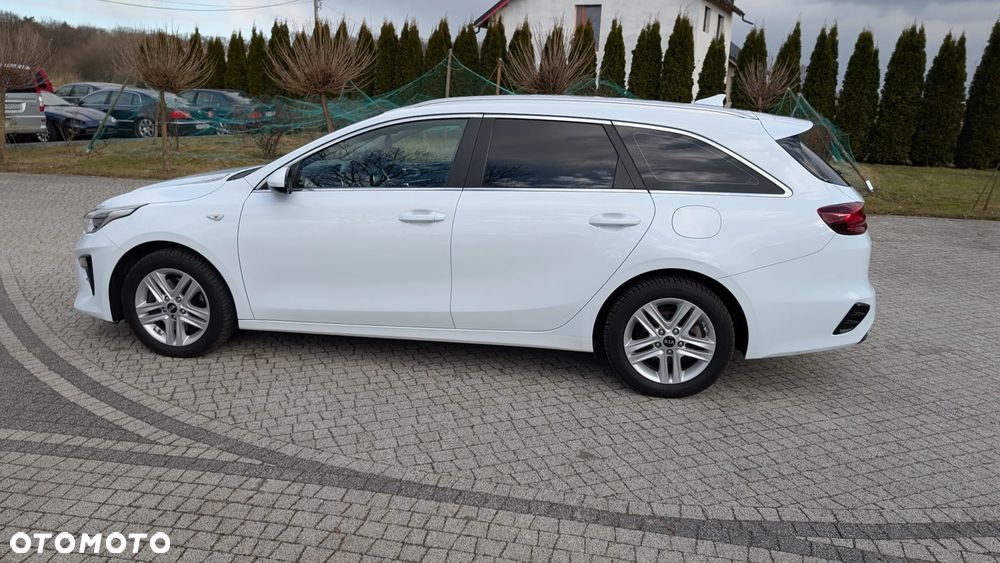 Kia Ceed 1.4 T-GDI OPF Platinum Edition - 26