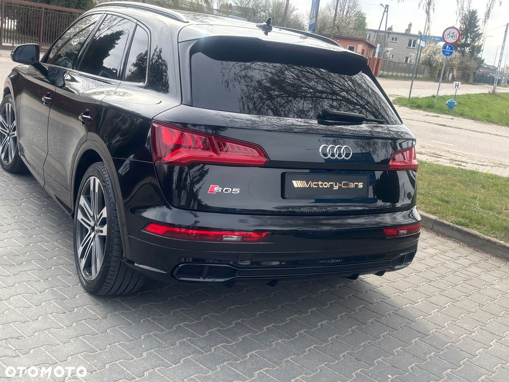 Audi SQ5 - 2
