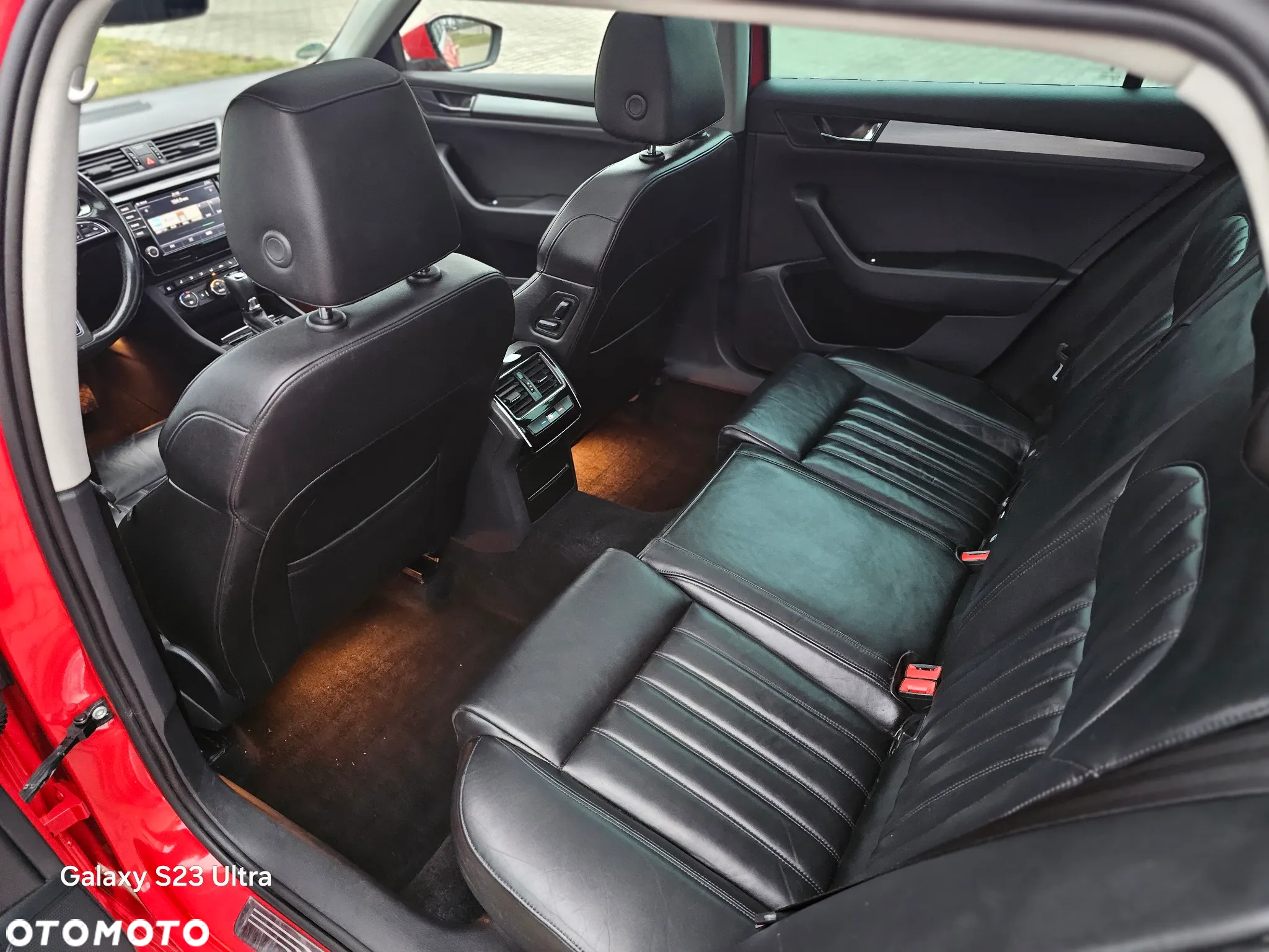 Skoda Superb 2.0 TDI 4x4 DSG Sportline - 21
