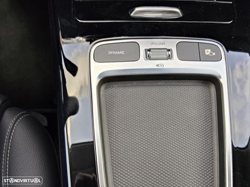 Mercedes-Benz A 200 - 24