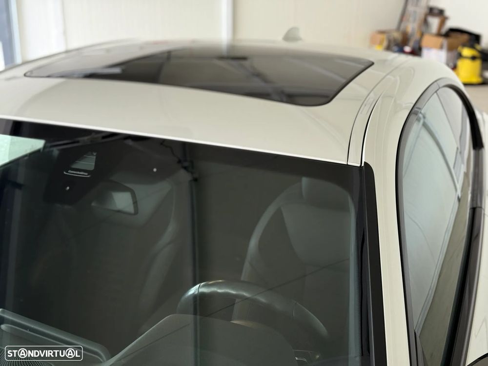 BMW M240i xDrive Auto - 8