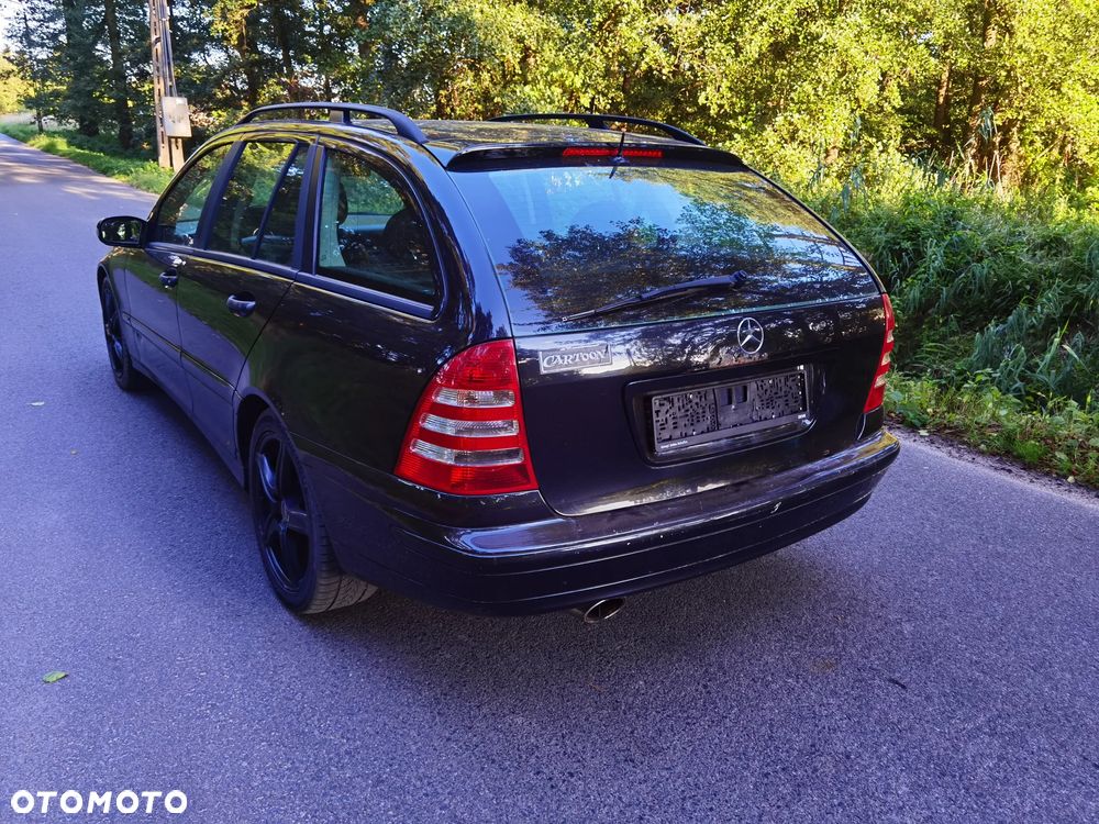Mercedes-Benz Klasa C 180 T Kompressor Classic Starline - 3