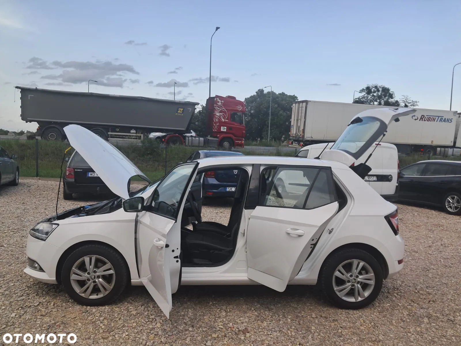Skoda Fabia - 13