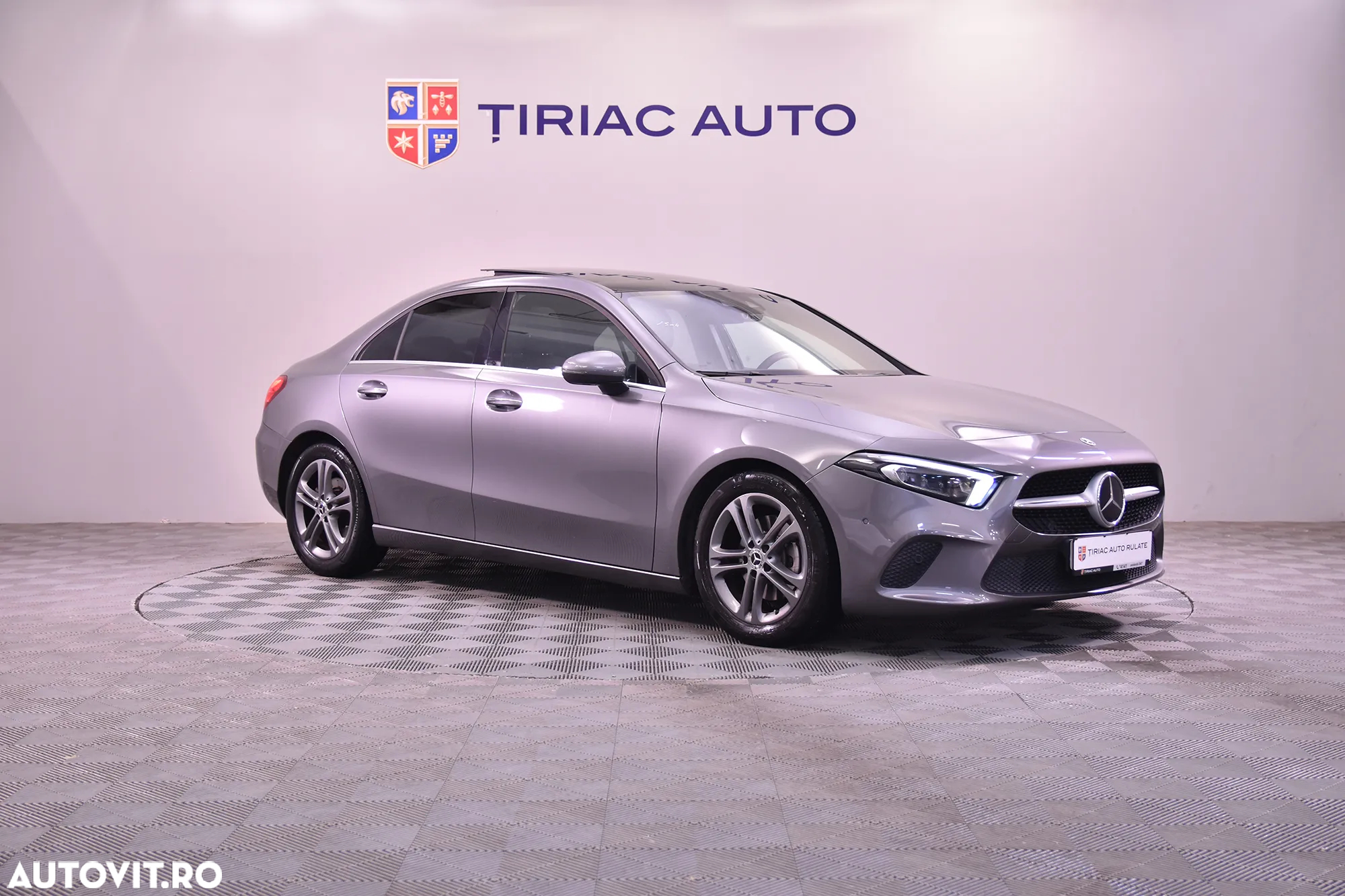 Mercedes-Benz A 200 7G-DCT - 7