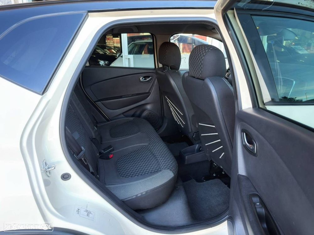 Renault Captur 1.5 dCi Exclusive - 8