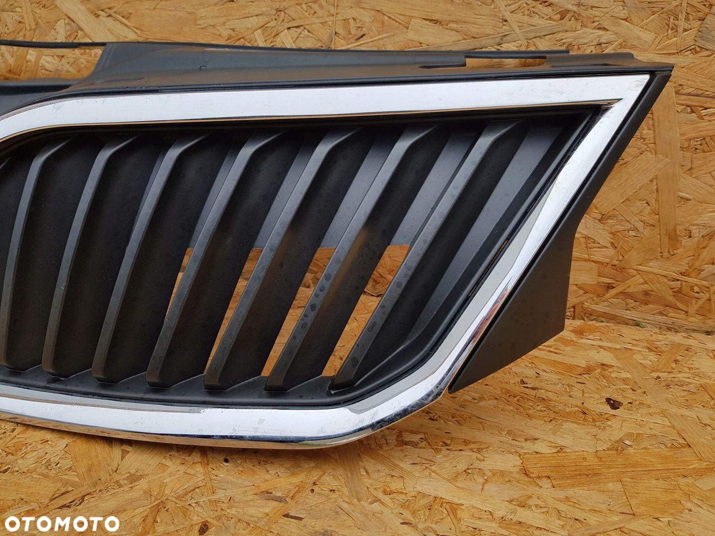 SKODA RAPID 12- ATRAPA GRILL KRATKA ZDERZAKA PRZEDNIEGO CHROM 5JA853668 - 3