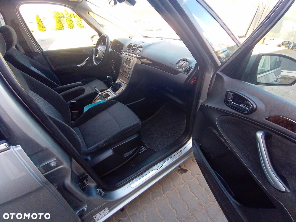 Ford Galaxy 2.0 Viva Titanium - 21