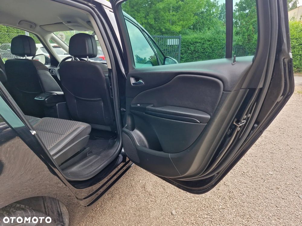 Opel Zafira 1.4 T Cosmo EcoFLEX S&S - 19