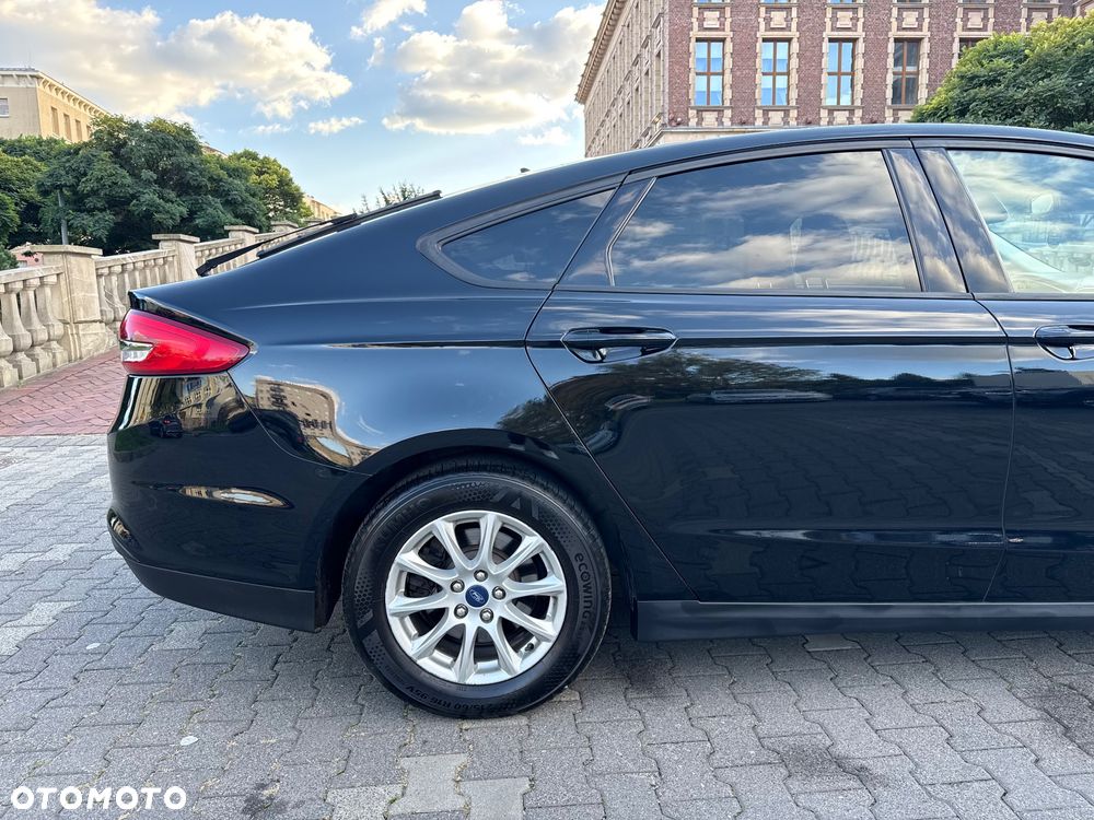 Ford Mondeo 2.0 EcoBlue Titanium - 22