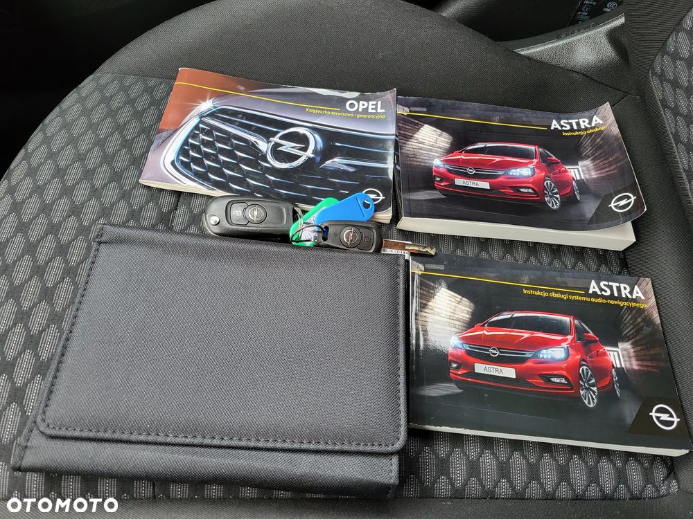 Opel Astra 1.0 T Enjoy S&S - 21