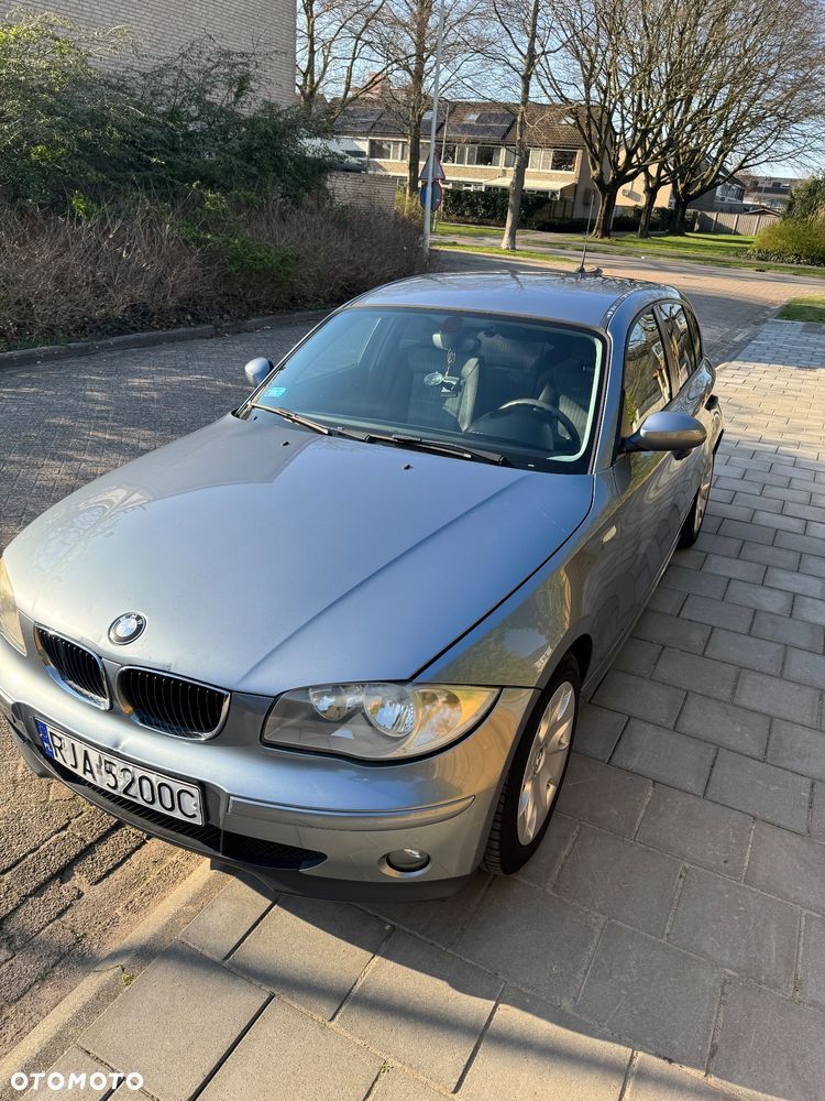 BMW Seria 1 - 1