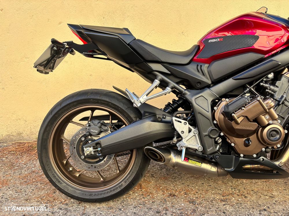 Honda CB 650R E-Clutch - 11