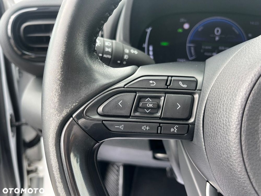 Toyota Yaris Cross Hybrid 1.5 Comfort - 13