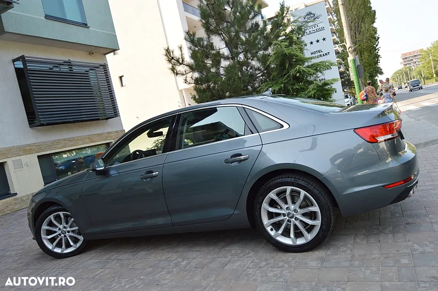 Audi A4 - 25
