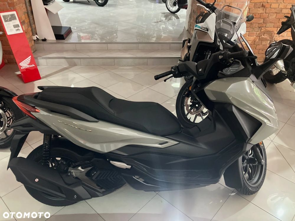Honda NSS - 3