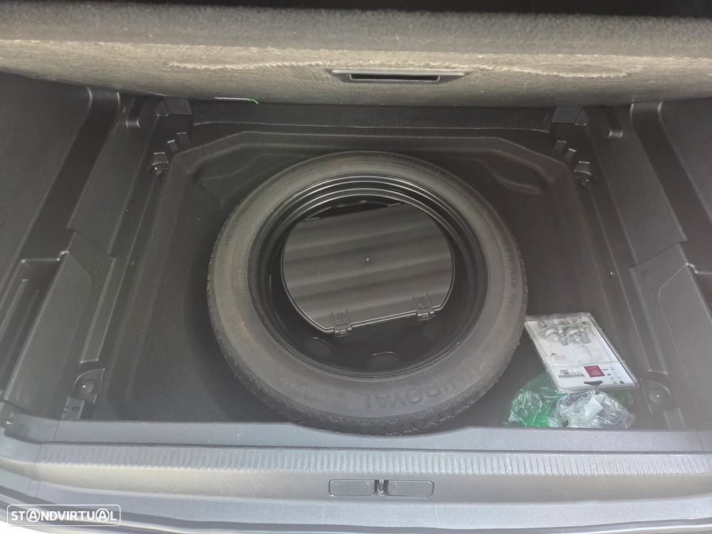 Citroën C5 Aircross 1.2 PureTech Shine EAT8 - 32