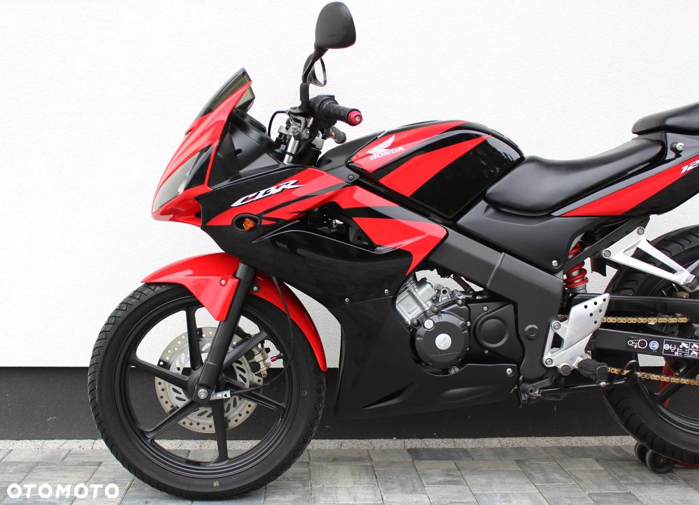 Honda CBR - 7