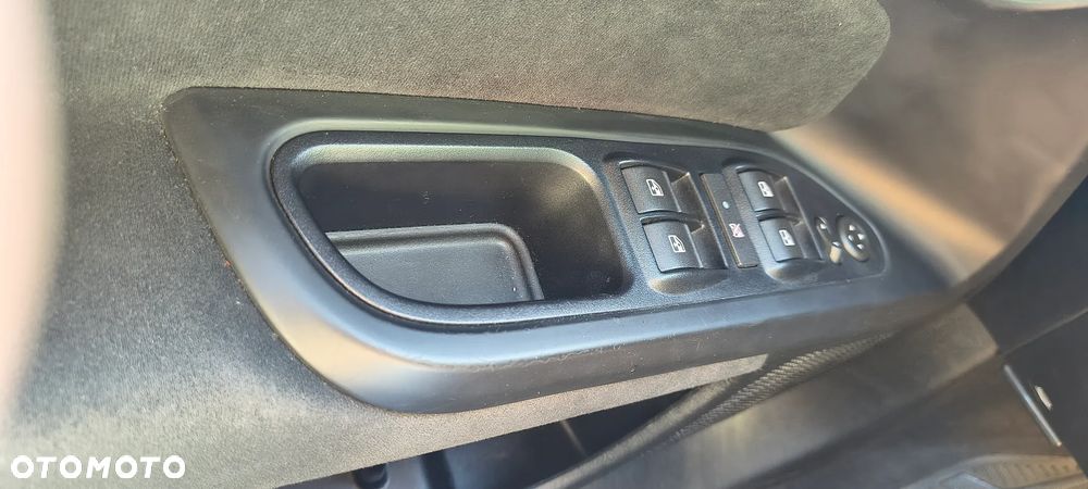 Fiat Tipo 1.4 T-Jet 16v Easy - 28