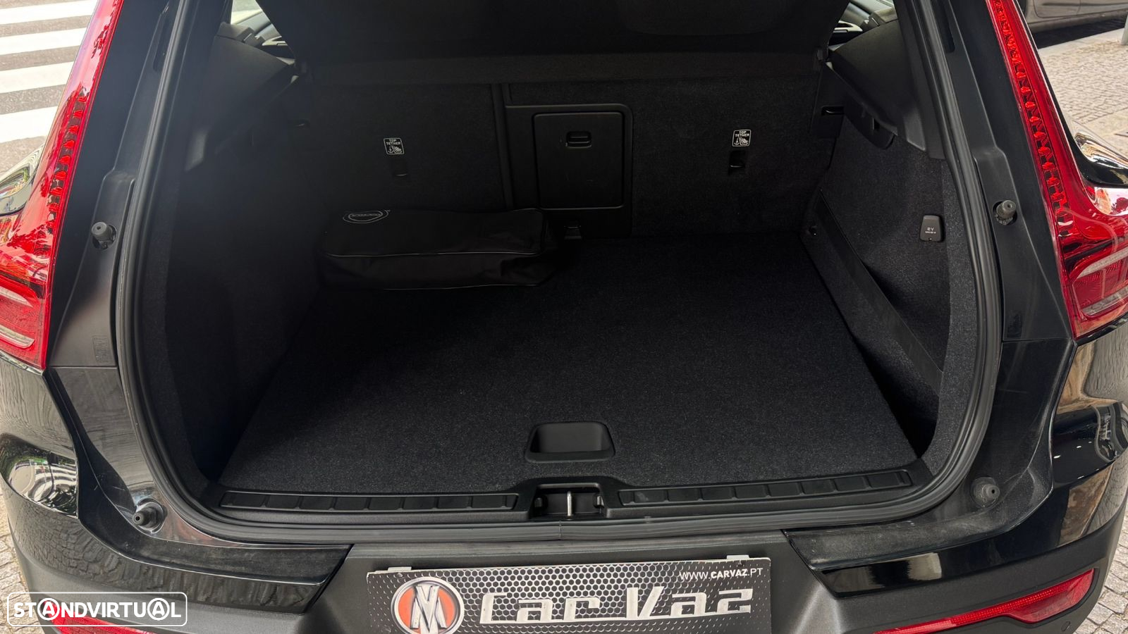 Volvo XC 40 1.5 T5 PHEV Momentum Plus - 7