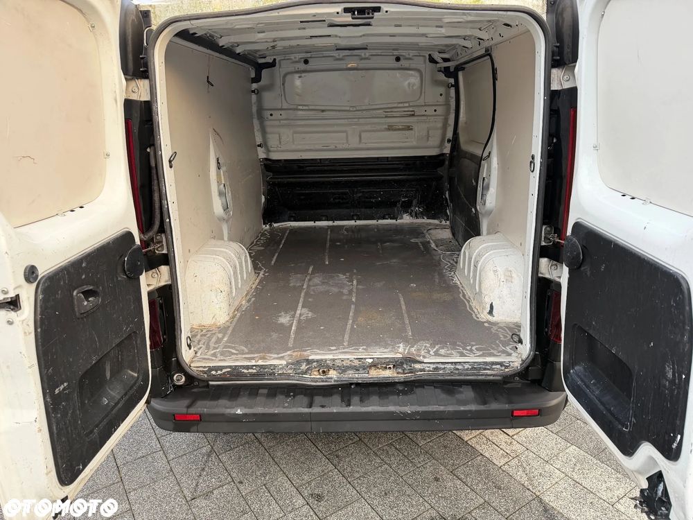 Renault Trafic - 7