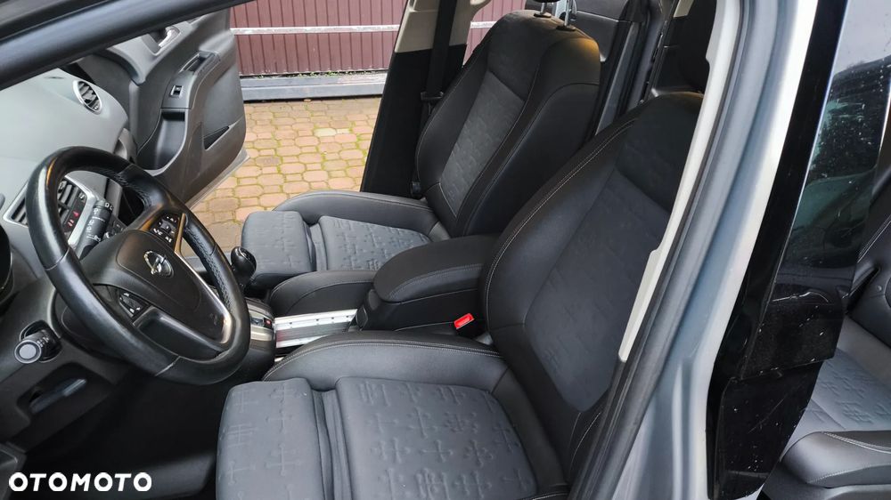 Opel Meriva 1.4 Innovation - 24