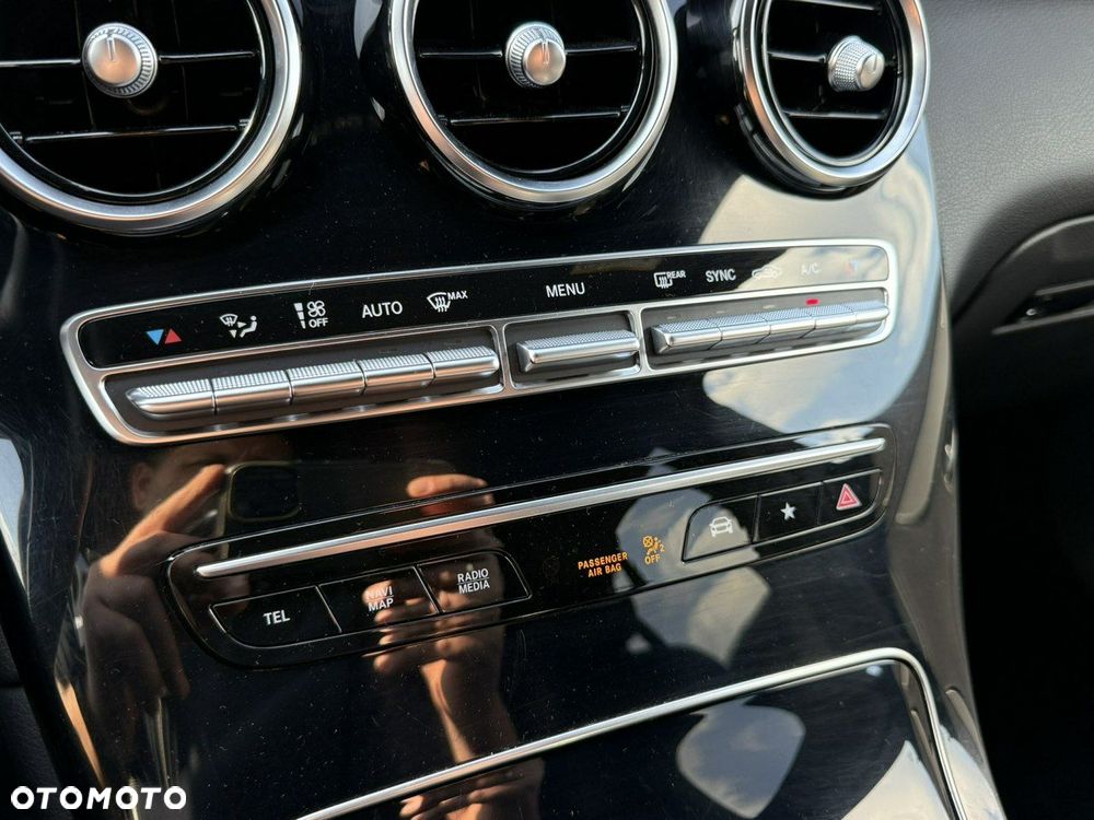 Mercedes-Benz GLC - 18