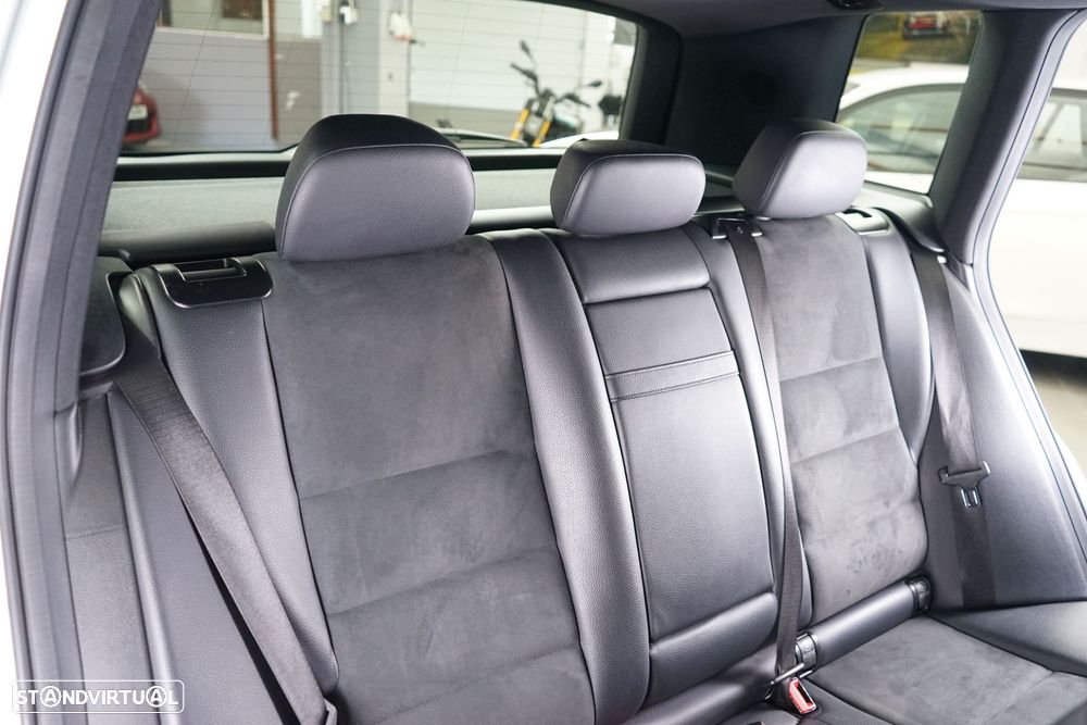 Mercedes-Benz GLK 200 CDI (BlueEFFICIENCY) 7G-TRONIC - 42