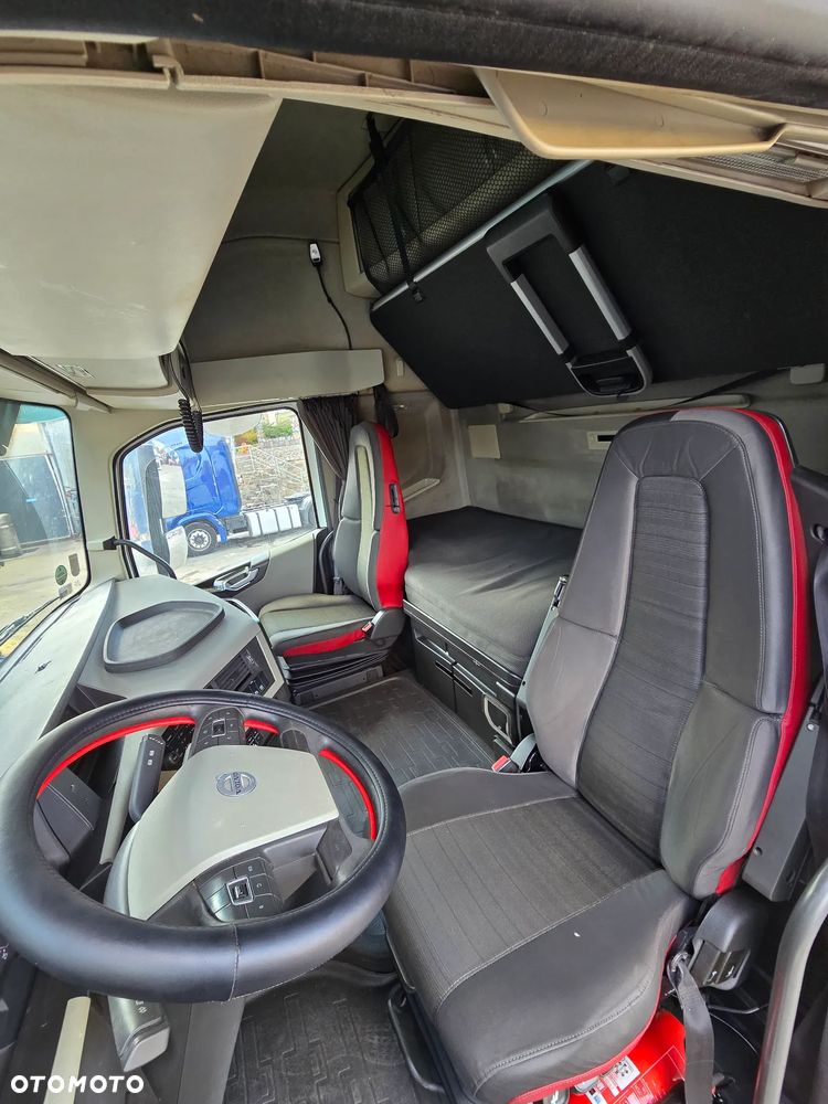 Volvo FH 4 500 KM  XXL MEGA - 35