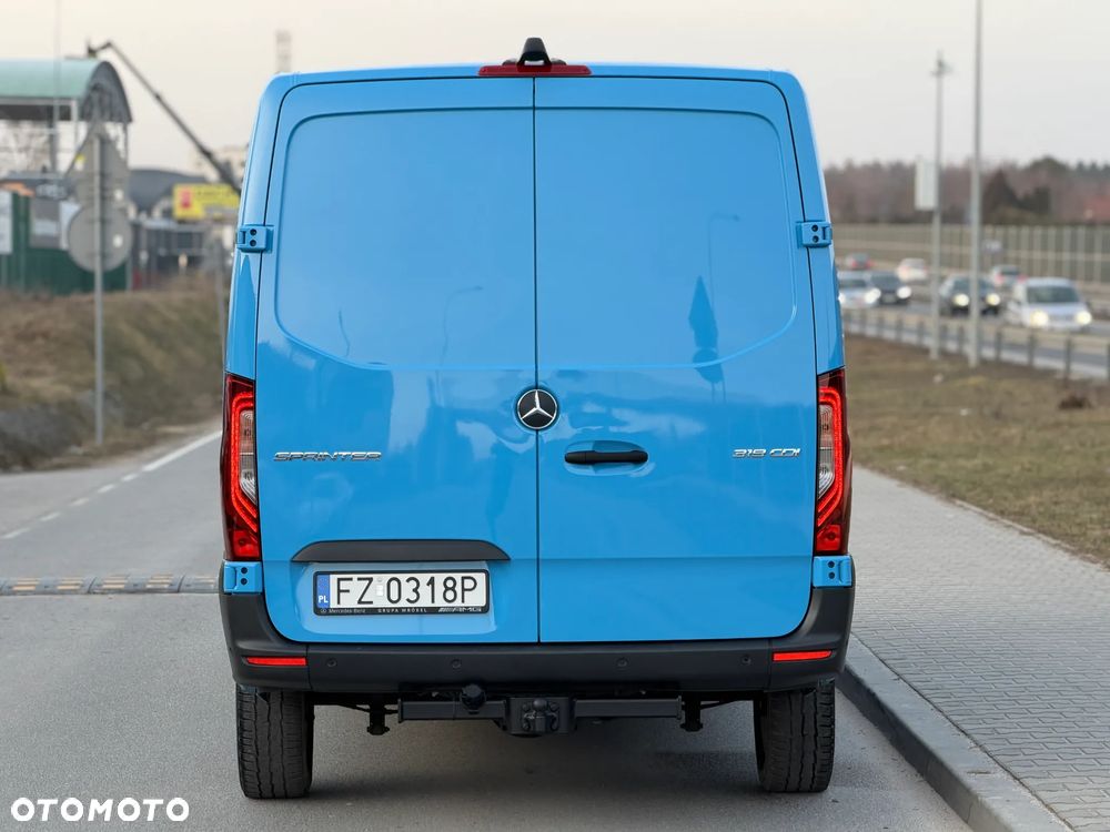 Mercedes-Benz SPRINTER // 319 CDI // 3.0 V6 190 KM // AUTOMAT // MAŁY PRZEBIEG //  BEZWYPADKOWY // L2H1 // FULL LED // SALON PL // 1 WŁ // - 12