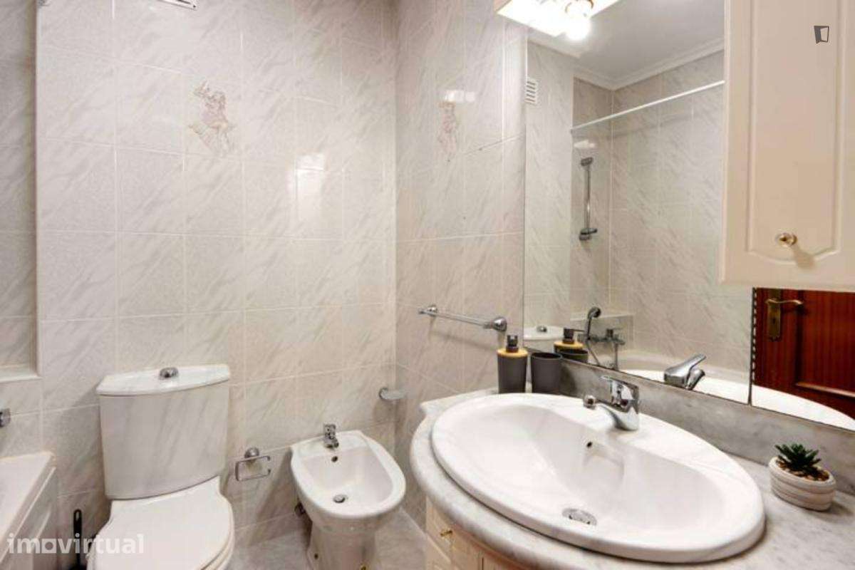 Apartamento com 2 quartos - localizado em Aveiro - Grande imagem: 5/28