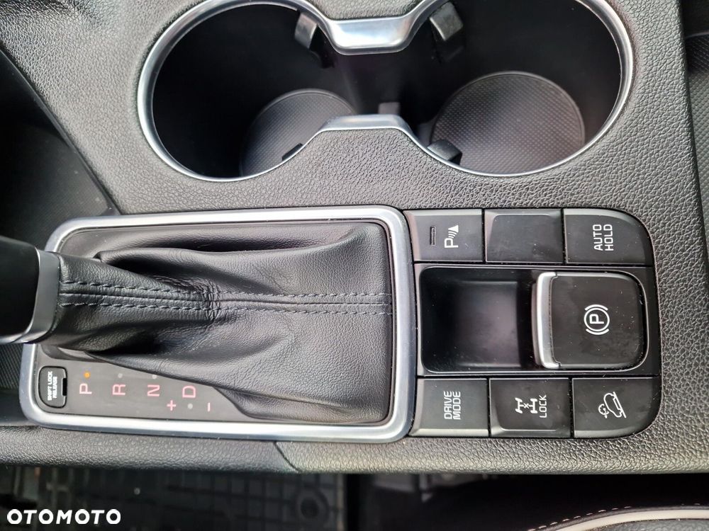 Kia Sportage 1.6 T-GDI L Business Line 4WD DCT - 25