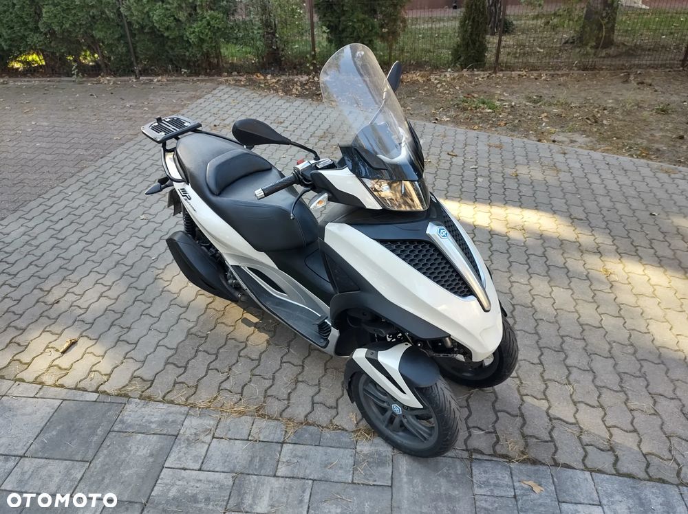Piaggio MP-3 - 2