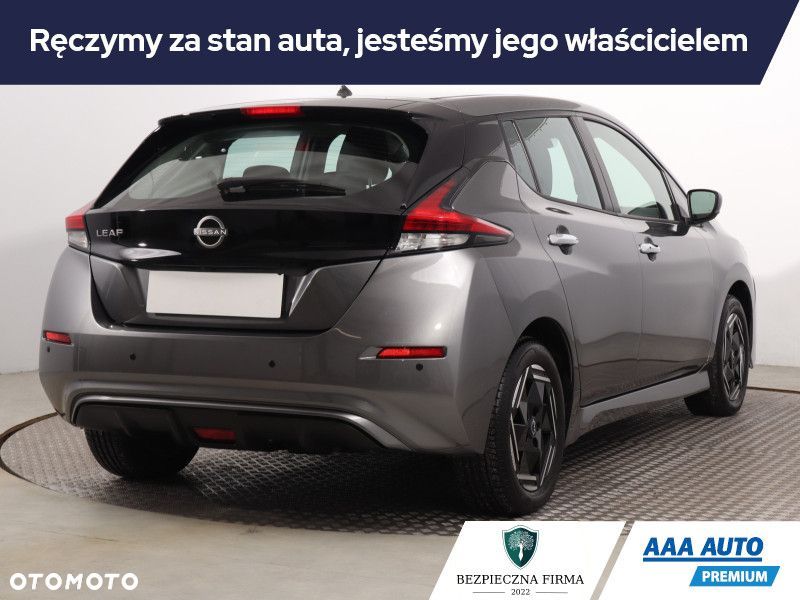 Nissan Leaf - 6