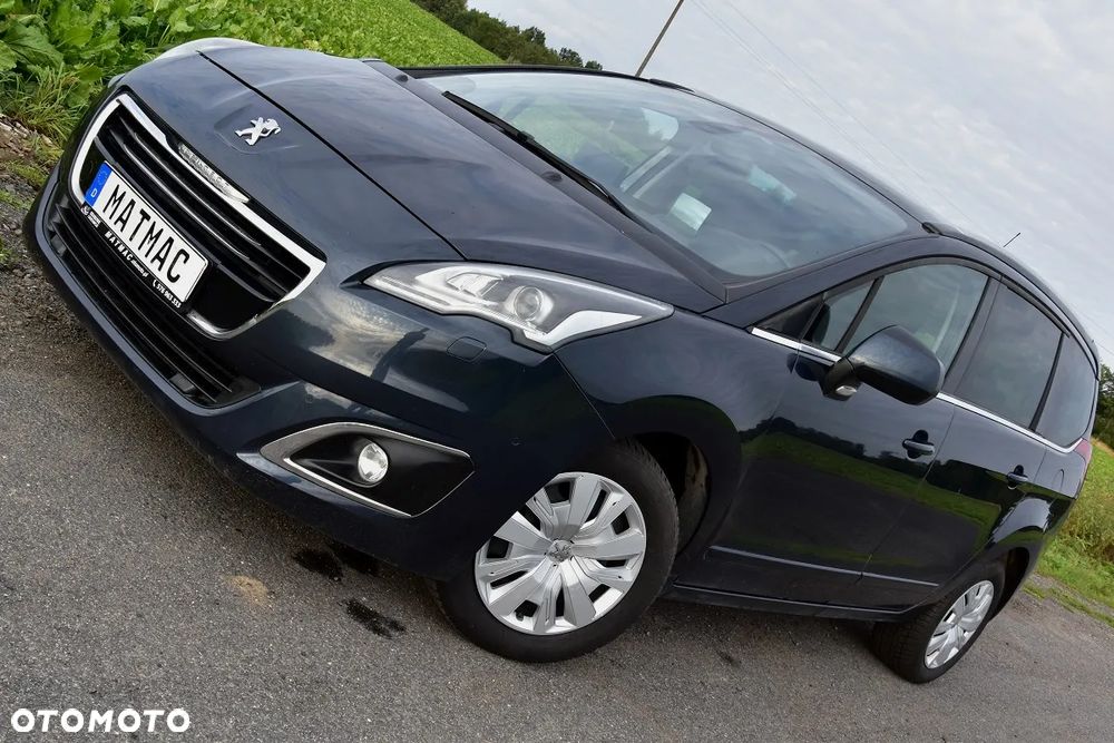 Peugeot 5008 HDI FAP 160 Automatik Allure - 3