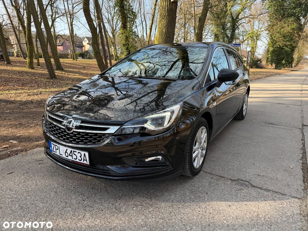 Opel Astra 1.6 D (CDTI) Start/Stop Edition - 1