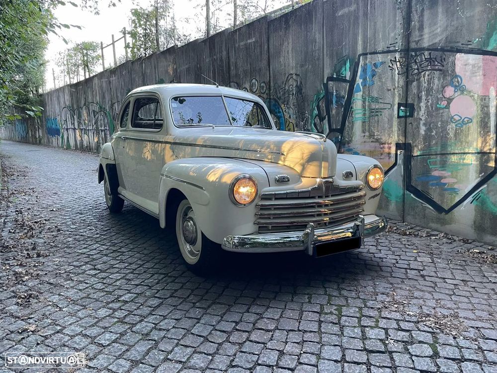 Ford Super De Luxe - 35