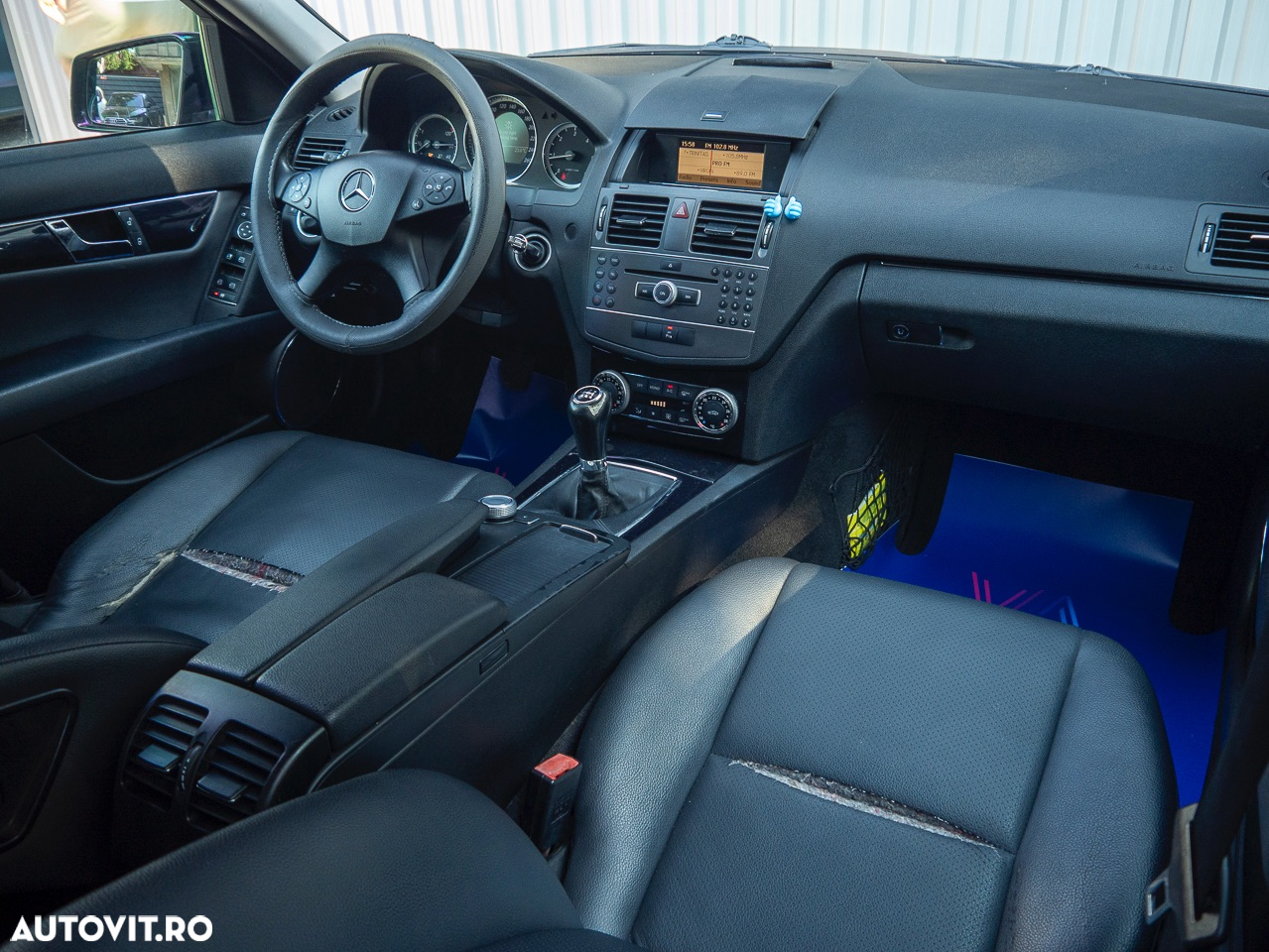 Mercedes-Benz C 180 CDI DPF (BlueEFFICIENCY) Avantgarde - 5