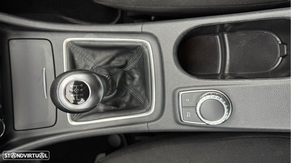 Mercedes-Benz A 180 CDI BlueEFFICIENCY - 16