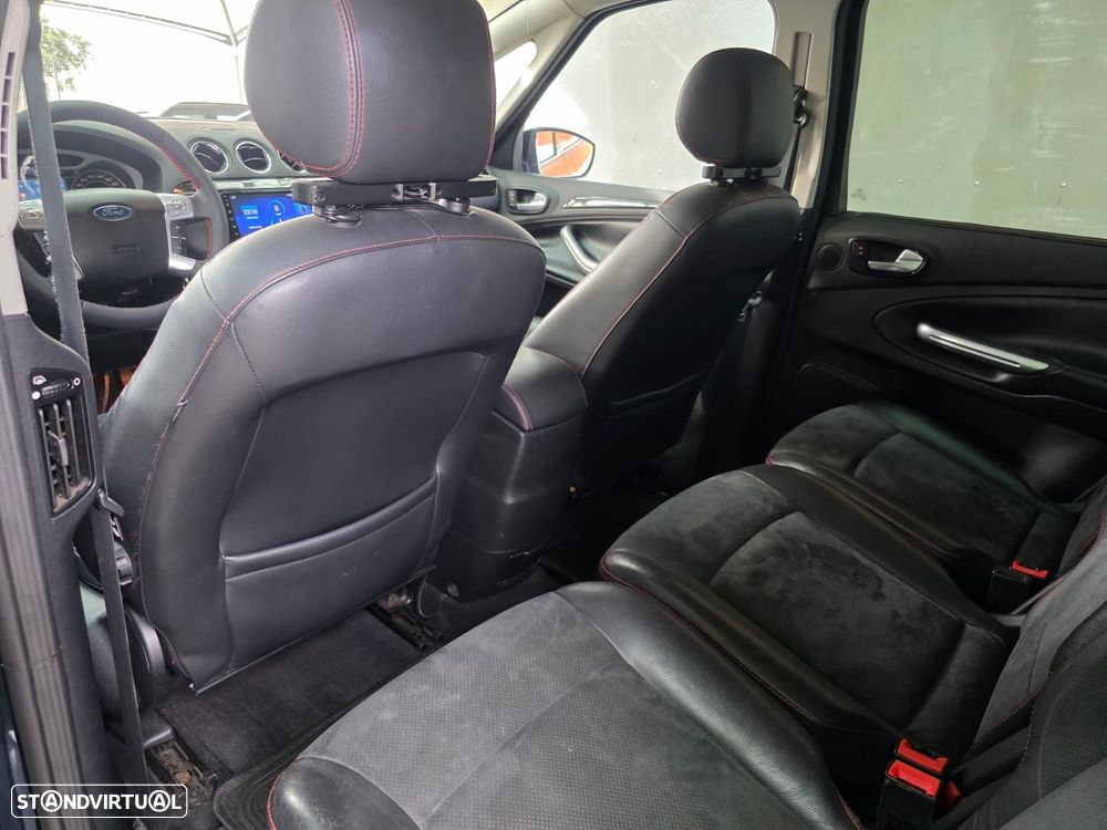 Ford S-Max 2.2 TDCi Titanium 7L - 13