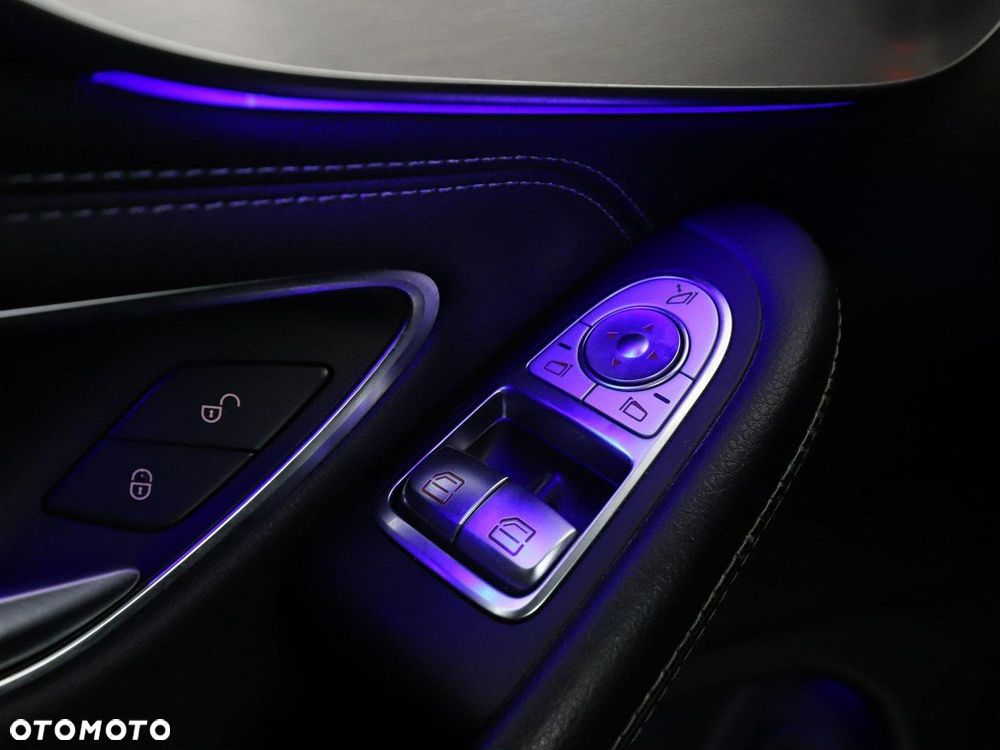 Mercedes-Benz Klasa C 220 d 9G-TRONIC AMG Line - 40