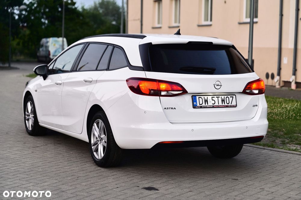 Opel Astra 1.6 CDTI Enjoy - 8